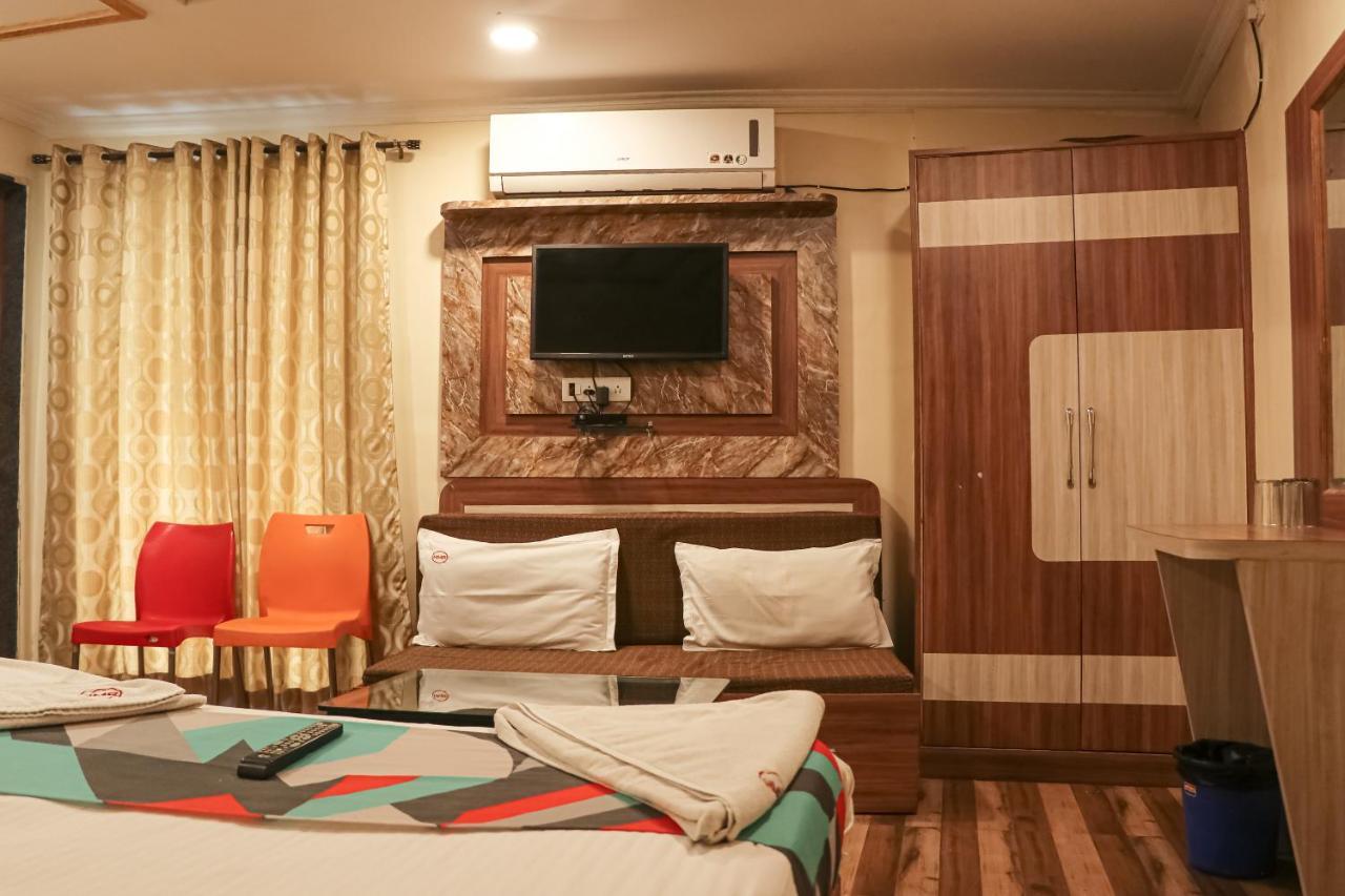 Hotel Mukesh Residency Pune Exteriör bild